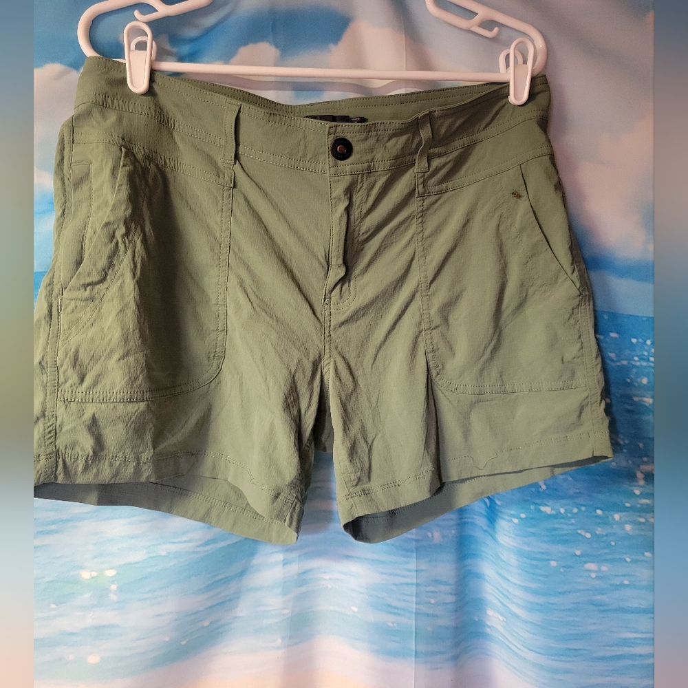 Prana Womens Green‎ Shorts Size 14